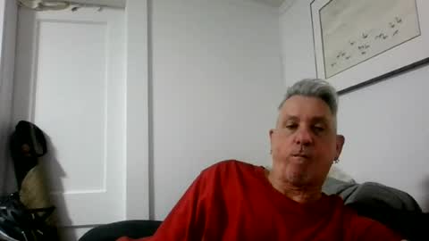 Snapshot of pirate334 chatting on 08-02-26, 05:44 pirate334 online show from 08-02-26, 05:44