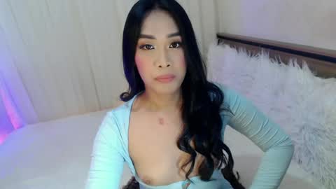 Snapshot of piroulita chatting on 07-06-26, 04:42 Ari online show from 07-06-26, 04:42