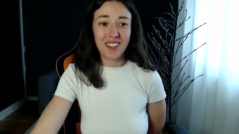 piscesgirl06 online show from 12-05-24, 09:17