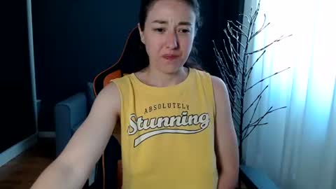 Snapshot of piscesgirl06 chatting on 06-24-26, 03:49 piscesgirl06 online show from 06-24-26, 03:49