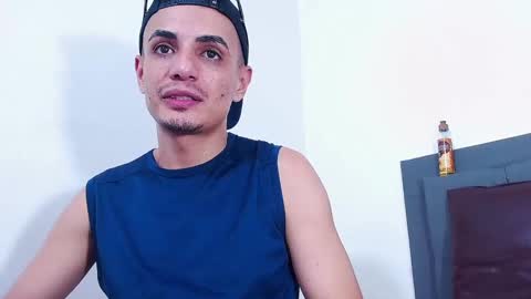 Snapshot of pitersonnt chatting on 10-26-25, 03:51 pitersonnt online show from 10-26-25, 03:51