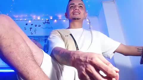 Snapshot of pitersonnt chatting on 01-19-26, 03:21 pitersonnt online show from 01-19-26, 03:21