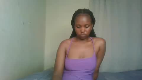 Snapshot of pixie_roman chatting on 12-08-24, 04:50 Majesty online show from 12-08-24, 04:50