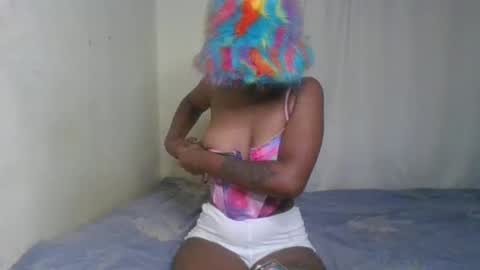 Snapshot of pixie_roman chatting on 01-07-25, 09:18 Majesty online show from 01-07-25, 09:18