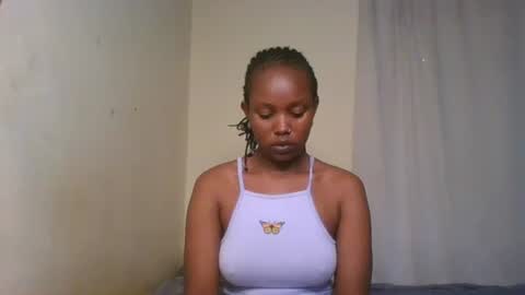 Snapshot of pixie_roman chatting on 01-31-25, 09:37 Majesty online show from 01-31-25, 09:37