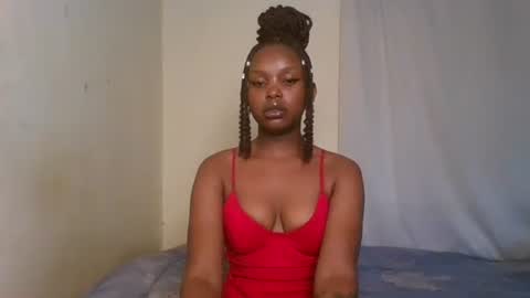 Snapshot of pixie_roman chatting on 02-27-25, 01:49 Majesty online show from 02-27-25, 01:49