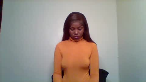 Snapshot of pixie_roman chatting on 09-26-25, 10:19 Majesty online show from 09-26-25, 10:19