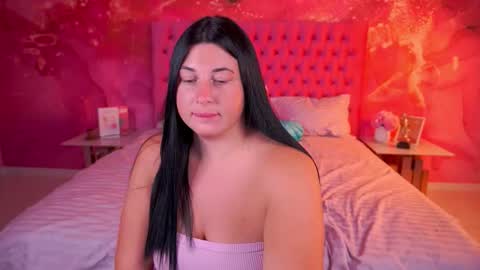 pixiehott online show from 09-18-25, 10:23