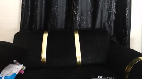 Snapshot of pixietease1 chatting on 02-01-26, 12:48 pixietease1 online show from 02-01-26, 12:48