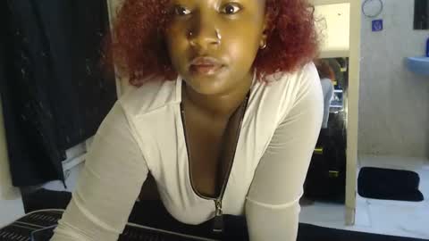 Snapshot of pixietease1 chatting on 02-09-26, 07:07 pixietease1 online show from 02-09-26, 07:07