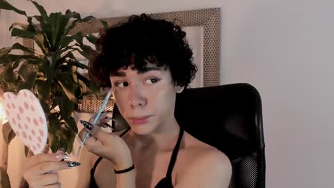 cris online show from 01-20-25, 02:43