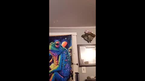 Snapshot of pizzedwife chatting on 02-13-26, 08:16 pizzedwife online show from 02-13-26, 08:16