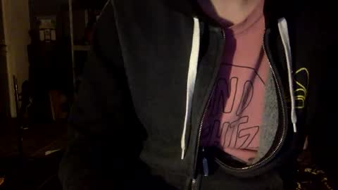 Snapshot of pl4yer__88 chatting on 05-10-26, 01:55 pl4yer__88 online show from 05-10-26, 01:55
