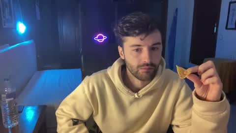 Snapshot of placebo14 chatting on 12-14-24, 12:33 placebo14 online show from 12-14-24, 12:33