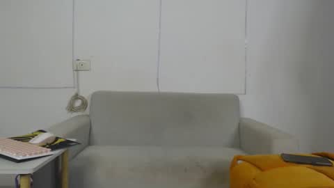 plasticgirll online show from 10-10-25, 05:34