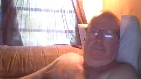Snapshot of play_time180 chatting on 07-04-26, 12:11 not important online show from 07-04-26, 12:11