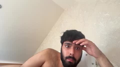 Snapshot of playboygangstaa chatting on 05-25-26, 04:46 Zachhh online show from 05-25-26, 04:46