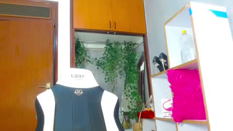 playboytit online show from 01-04-25, 06:19