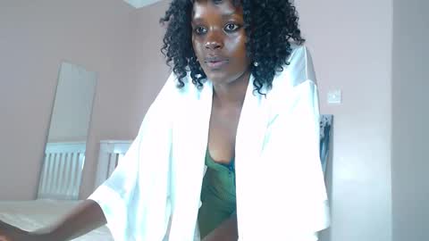 playboytit online show from 11-11-25, 06:35