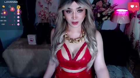 Snapshot of playful_angel1598 chatting on 05-30-26, 08:06 ARA online show from 05-30-26, 08:06