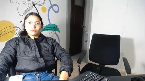 Snapshot of playful_girls3909 chatting on 03-06-25, 11:20 sweed online show from 03-06-25, 11:20