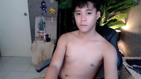 Snapshot of playful_kenzo chatting on 12-15-24, 02:05 Kenzo online show from 12-15-24, 02:05