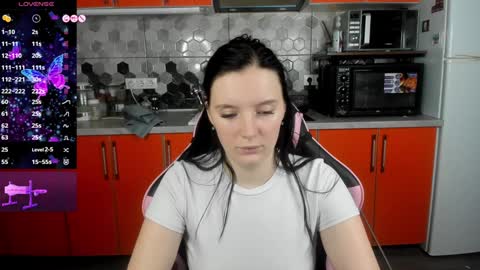 Masha online show from 01-17-25, 01:47