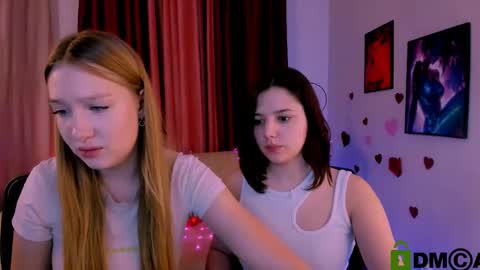 Snapshot of playful_sophie chatting on 02-25-25, 11:22 Sophie online show from 02-25-25, 11:22