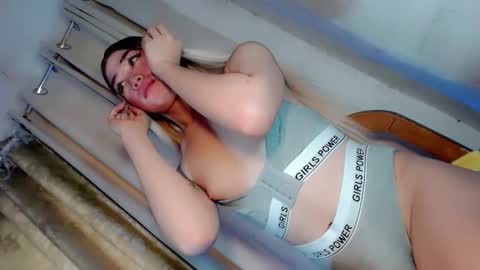 kate online show from 09-24-25, 02:26