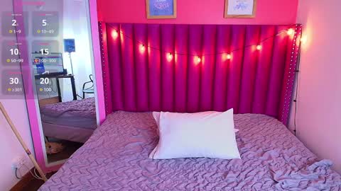 SAMARA  online show from 01-19-25, 12:39