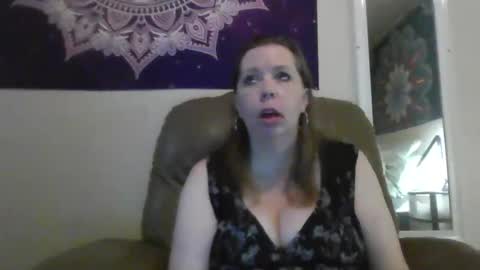 Snapshot of playfulmaryjane2017 chatting on 03-01-25, 06:54 playfulmaryjane2017 online show from 03-01-25, 06:54