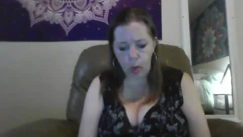 Snapshot of playfulmaryjane2017 chatting on 03-06-25, 08:27 playfulmaryjane2017 online show from 03-06-25, 08:27