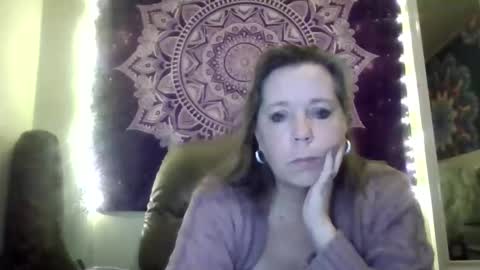 playfulmaryjane2017 online show from 01-17-26, 06:33