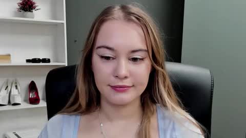 Valeria online show from 01-17-26, 07:35