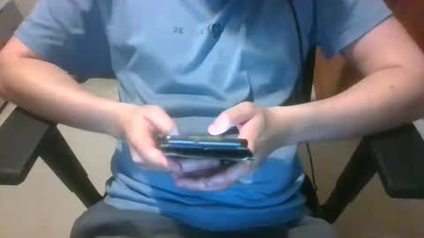 Snapshot of playitsaif11023 chatting on 01-26-25, 04:09 playitsaif11023 online show from 01-26-25, 04:09