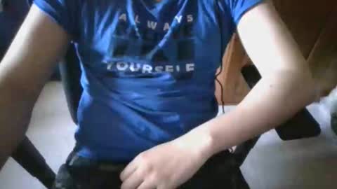 Snapshot of playitsaif11023 chatting on 11-01-25, 09:00 playitsaif11023 online show from 11-01-25, 09:00