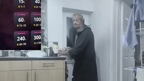 Play Me online show from 09-21-25, 05:09