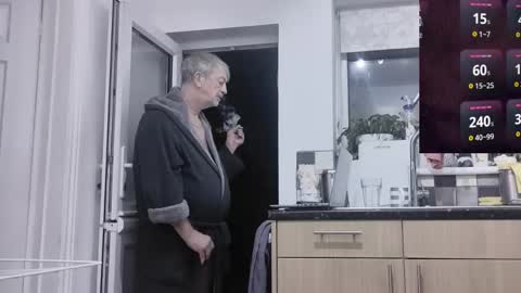 Play Me online show from 11-27-25, 06:04