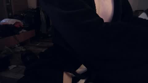 Hello ask me  . Im glad  to see you here in my room. Welcome PVT is open online show from 03-03-26, 06:47