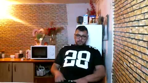 Snapshot of pleas3s_sweet chatting on 02-15-26, 09:08 pleas3s_sweet online show from 02-15-26, 09:08