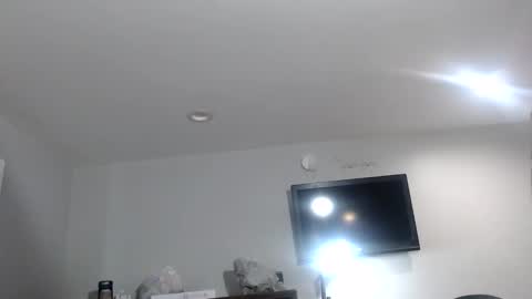 pleasantdinosaurus7537 online show from 12-19-25, 12:01