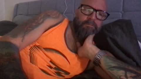 Snapshot of pleasesitonmycock chatting on 01-06-26, 03:27 PleaseSitOnMyCock online show from 01-06-26, 03:27