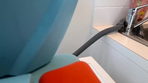 Snapshot of pleasuremypussyyy chatting on 12-20-24, 10:43 X online show from 12-20-24, 10:43