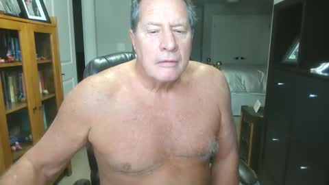 pleeeezeher online show from 01-06-26, 02:43