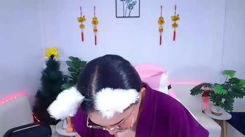 Ploysai online show from 02-19-26, 07:48