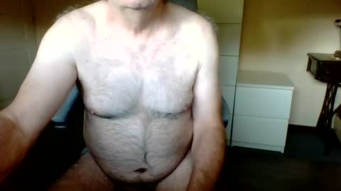 Snapshot of pluchet chatting on 06-25-26, 05:12 pluchet online show from 06-25-26, 05:12