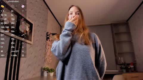 Snapshot of pluf_pluf chatting on 01-05-25, 01:03 HiI am Vivian online show from 01-05-25, 01:03