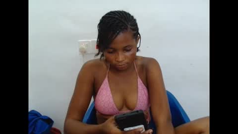 plumnjuicyx online show from 10-14-25, 09:21