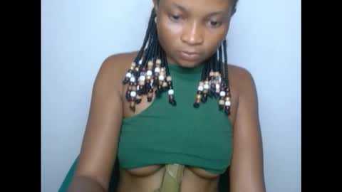 plumnjuicyx online show from 11-11-25, 11:05