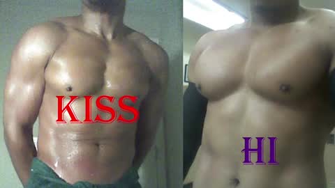 StraightPlush online show from 04-02-26, 11:35